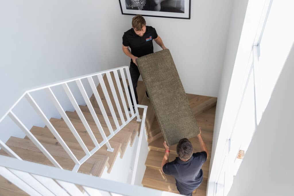 FOXREMOVALS 234 How to Save Money on Your House Removal FOX REMOVALS